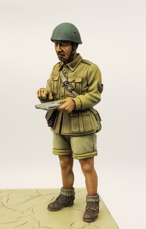 S2KW083 - Italian engineer sergeant. N. Africa